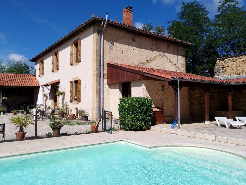 Villa i Boulogne-sur-Gesse, Haute-Garonne - foto 1