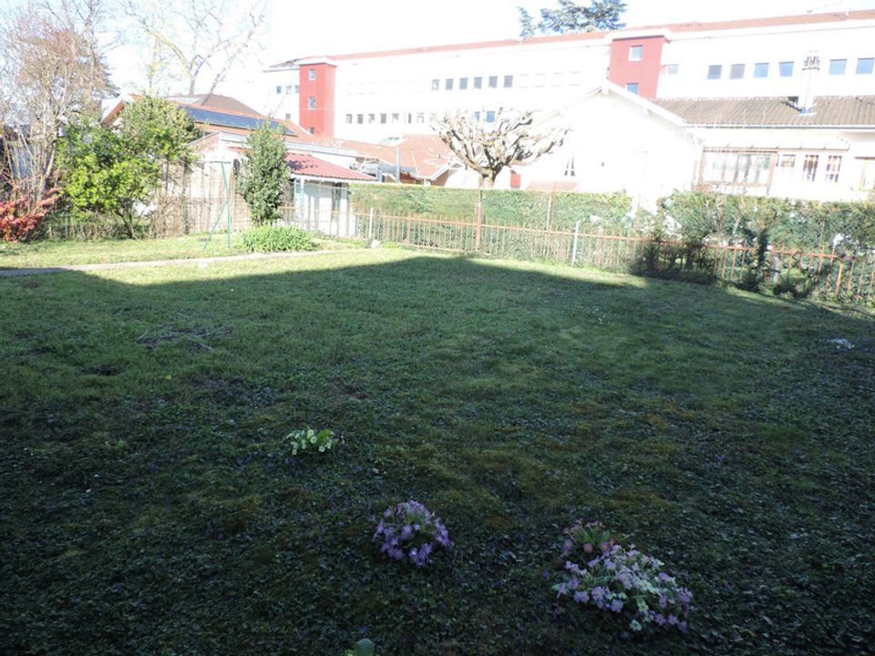 Villa a Bourg-en-Bresse, Ain - foto 3