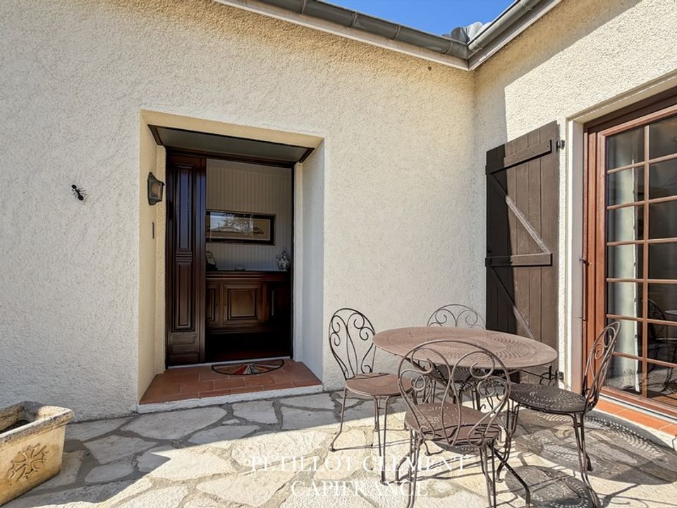 Villa i Villate, Haute-Garonne - foto 1