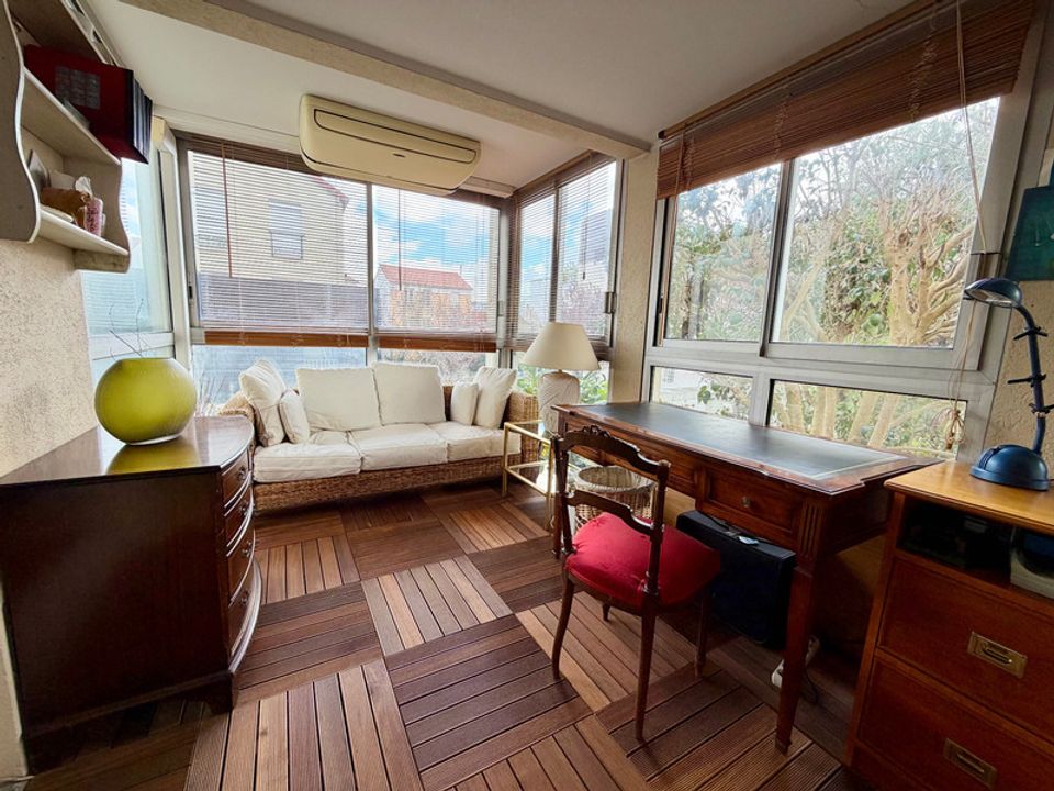 Lejlighed i Issy-les-Moulineaux, Hauts-de-Seine - foto 5