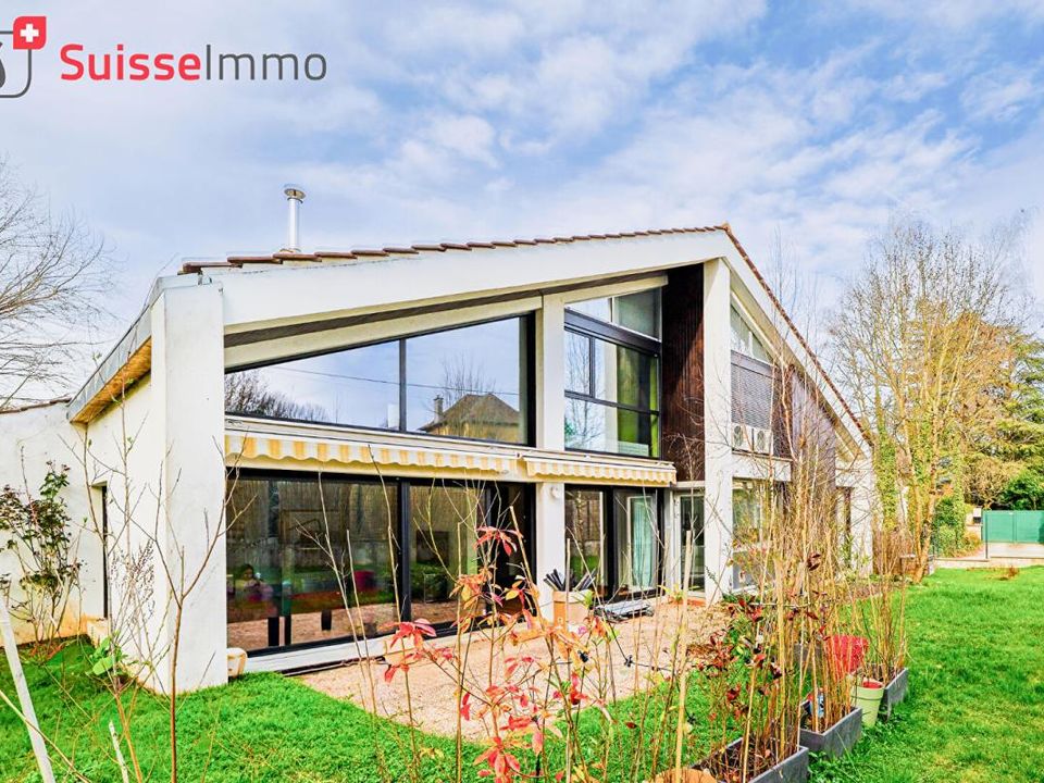 Villa i Montbeliard, Doubs - foto 1