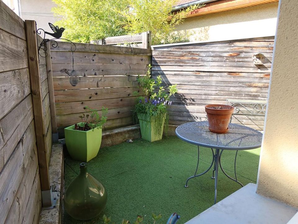 Byhus i Besancon, Doubs - foto 2