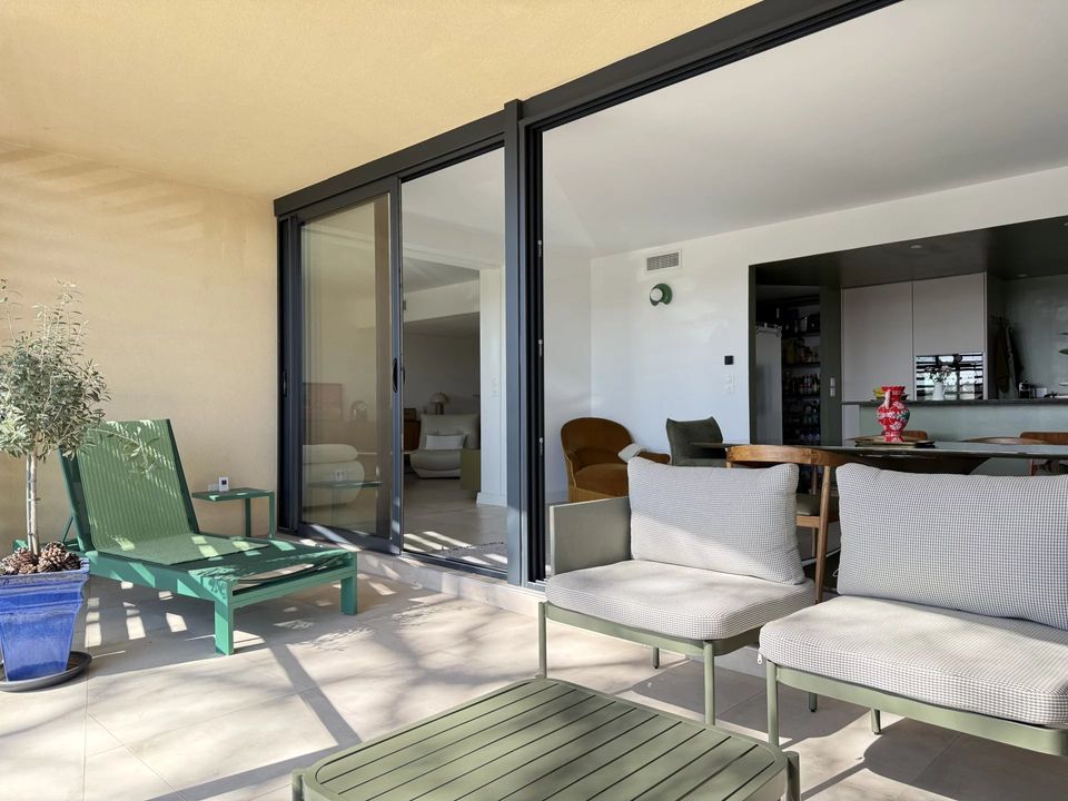 Apartamento en Arles, Bouches-du-Rhone - foto 3