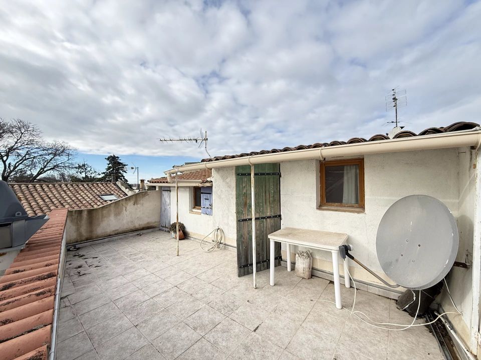 Apartamento en Arles, Bouches-du-Rhone - foto 2
