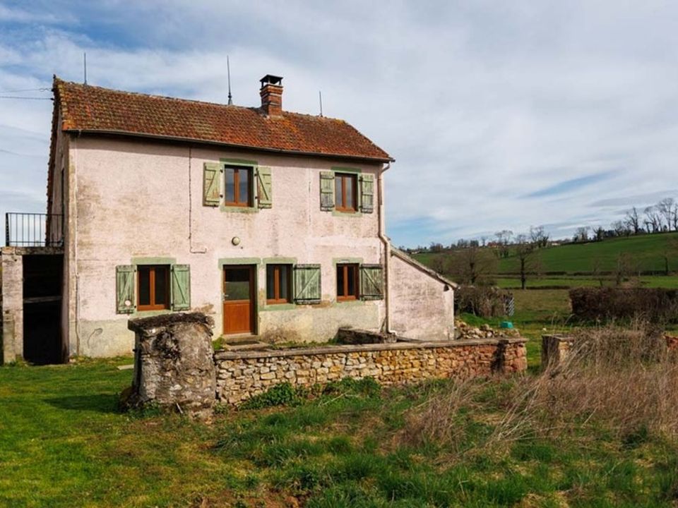 Landejendom i St.-Laurent-en-Brionnais, Saone-et-Loire - foto 1