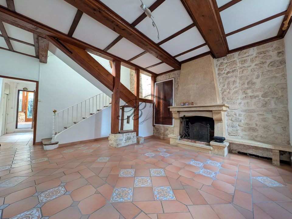 Landejendom i La Bastide-des-Jourdans, Vaucluse - foto 1