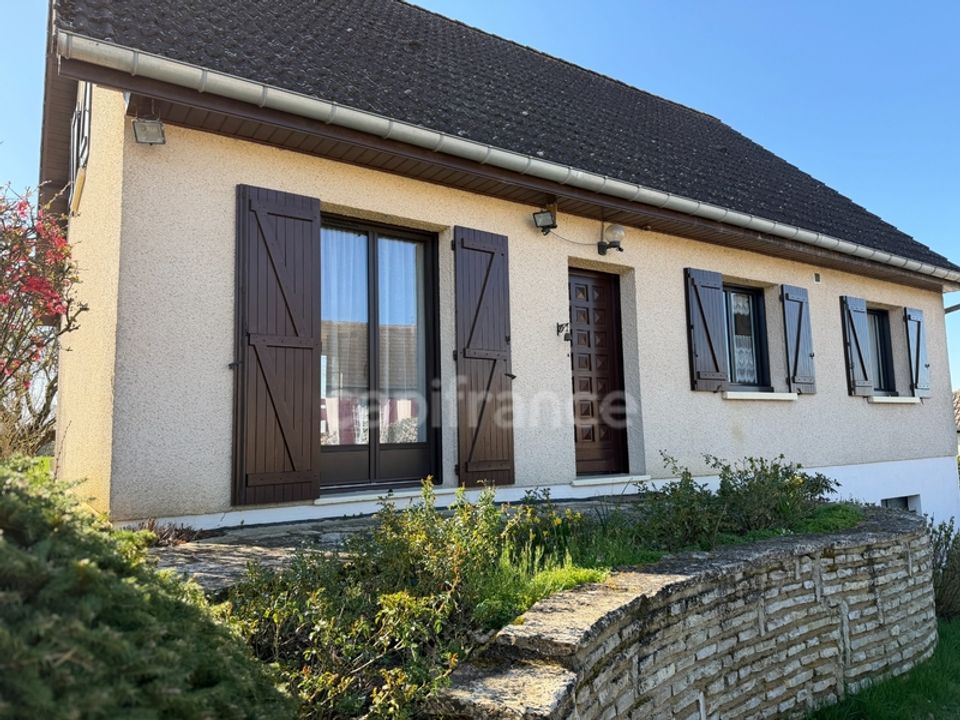 Villa i Saint-Georges-sur-Baulche, Yonne - foto 1