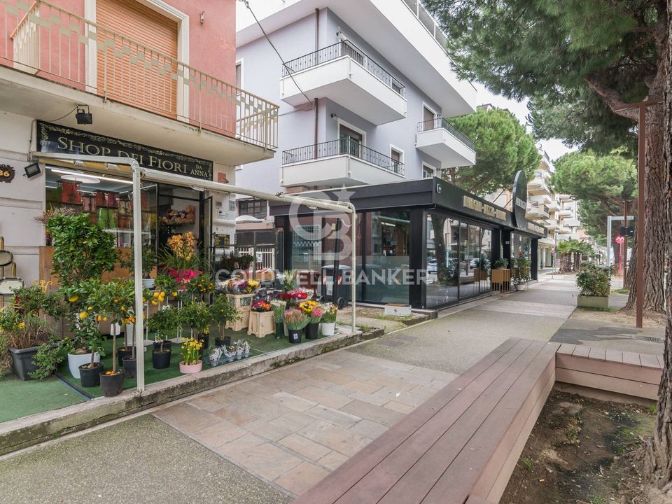 Erhvervsejendom i Riccione, Rimini - foto 1