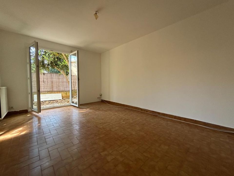 Landsbyhus i Villeneuve-lès-Avignon, Gard - foto 1