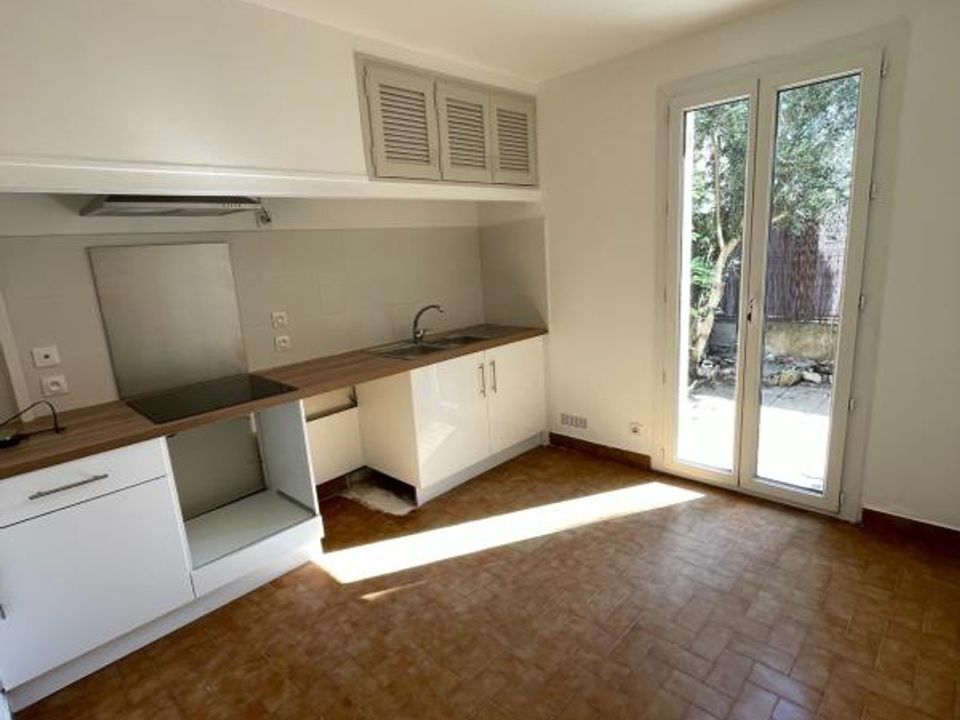 Landsbyhus i Villeneuve-lès-Avignon, Gard - foto 4