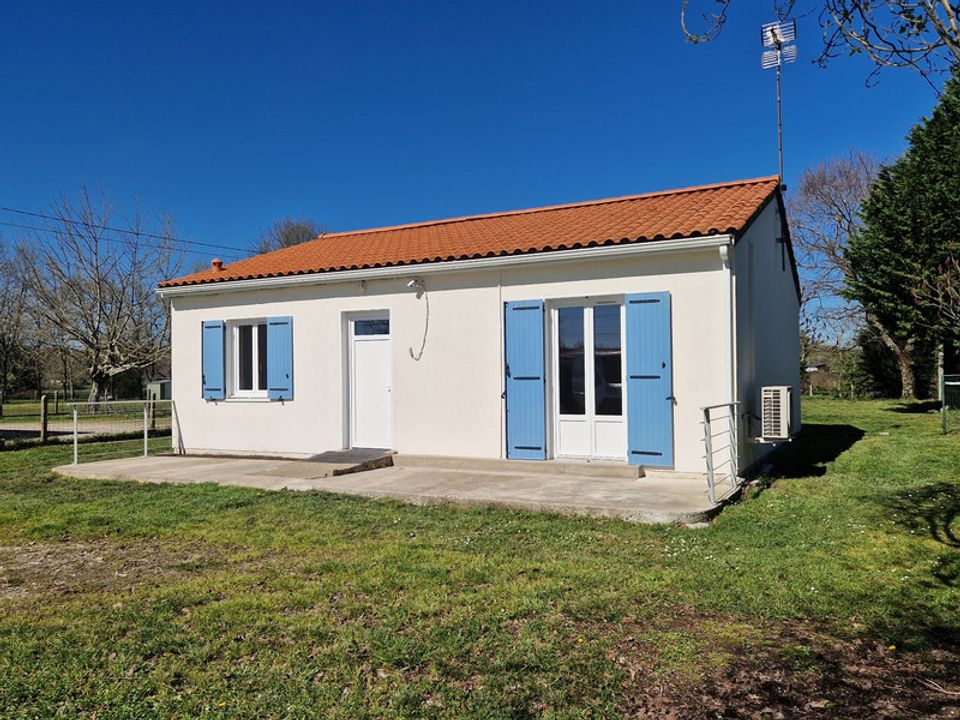 Villa i Montendre, Charente-Maritime - foto 1
