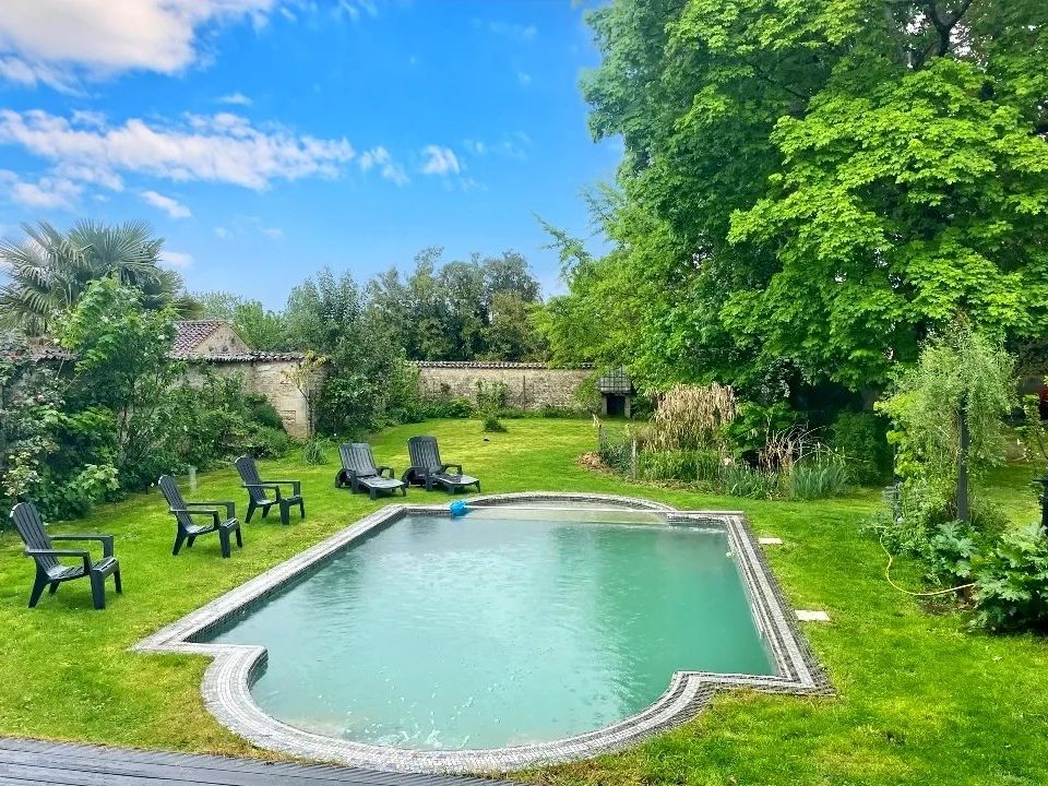 Villa a Saint-Porchaire, Charente-Maritime - foto 2