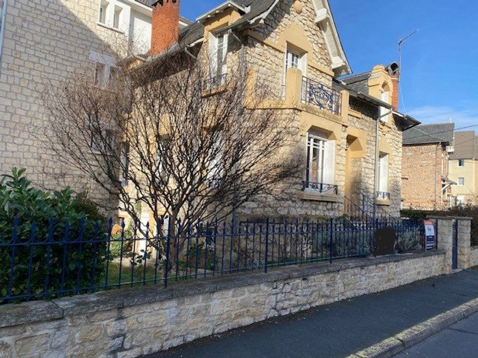 Byhus i Brive-la-Gaillarde, Correze - foto 1