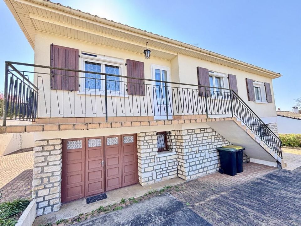 Villa i Ruffec, Charente - foto 1