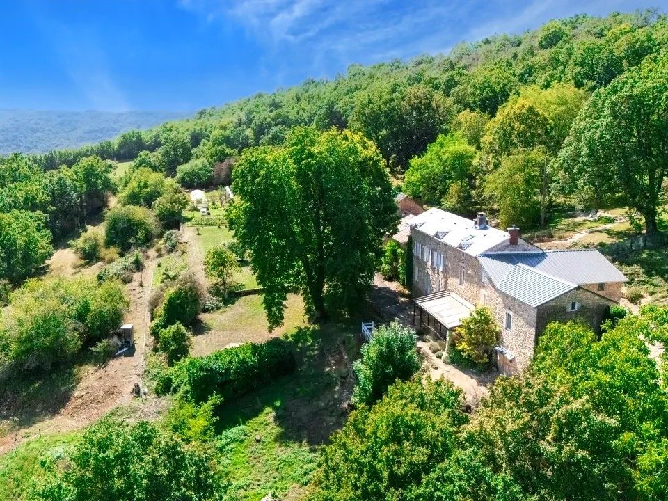 Villa i Sévérac-le-Château, Aveyron - foto 1