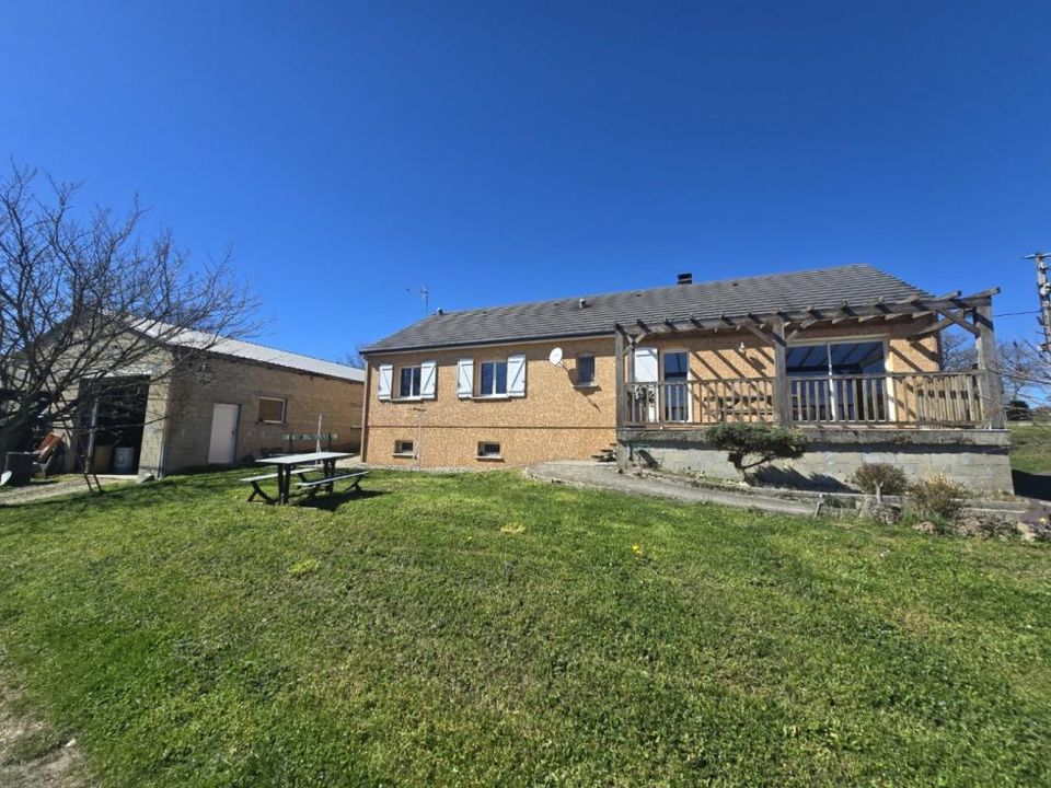 Villa i Gramond, Aveyron - foto 1