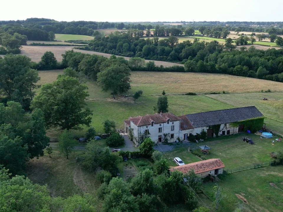 Villa i Bussiere-Poitevine, Haute-Vienne - foto 1