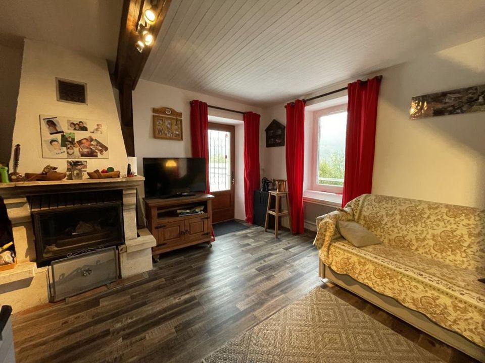 Villa i Saint-Jacques-des-Blats, Cantal - foto 3