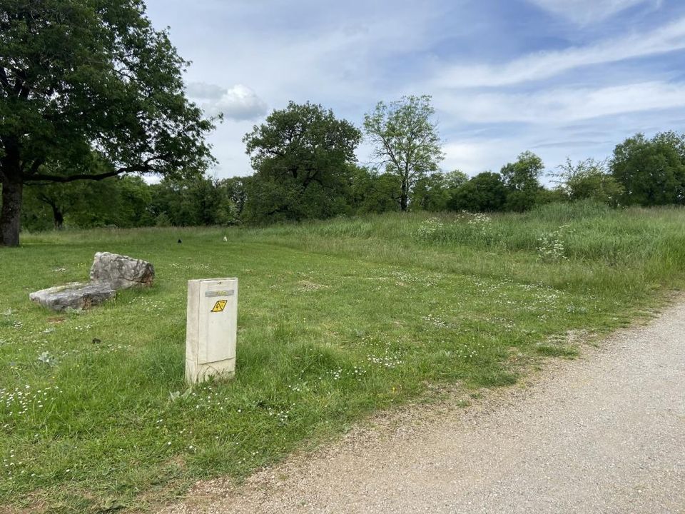 Helårsgrund i Degagnac, Lot - foto 1