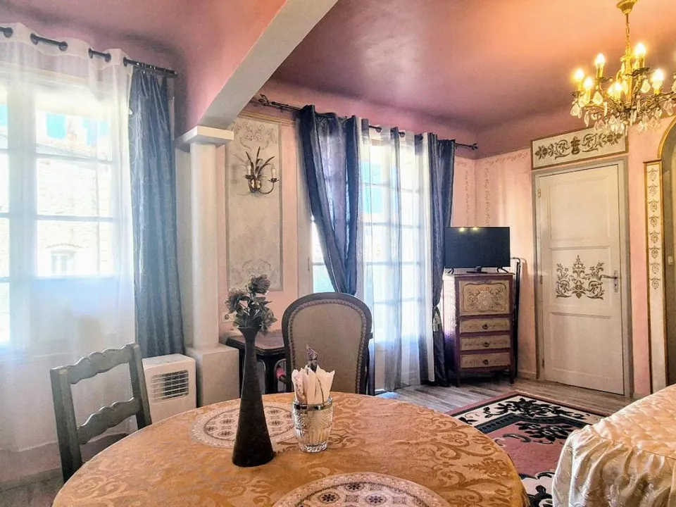 Villa i Vinca, Pyrenees-Orientales - foto 1