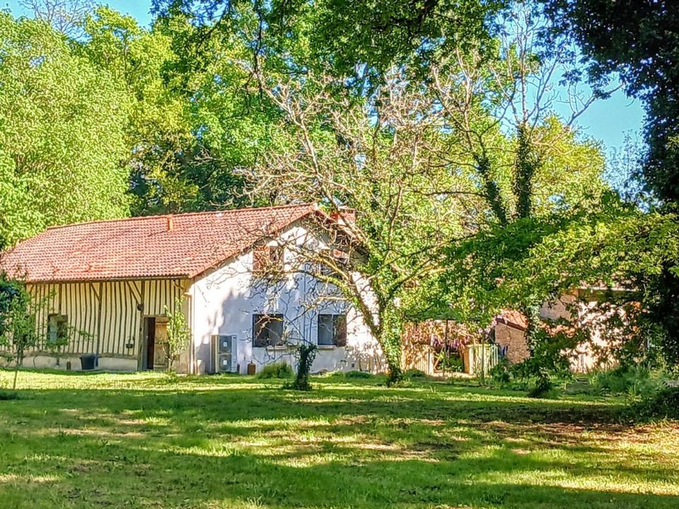 Erhvervsejendom i Mont-de-Marsan, Landes - foto 1