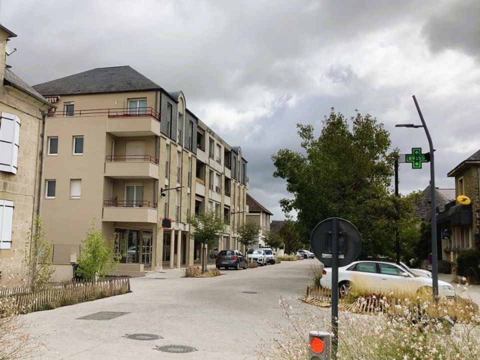L'establiment comercial a Malemort-sur-Corrèze, Correze - foto 2