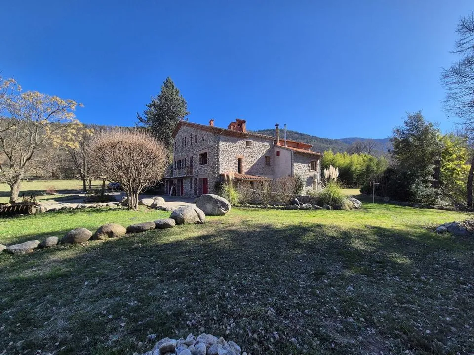 Villa en Fuilla, Pyrenees-Orientales - foto 1