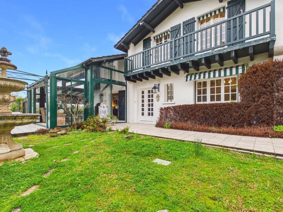Villa i Arbonne, Pyrenees-Atlantiques - bilde 2