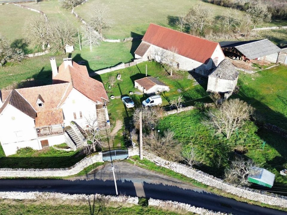 Farm hus i Livernon, Lot - foto 1