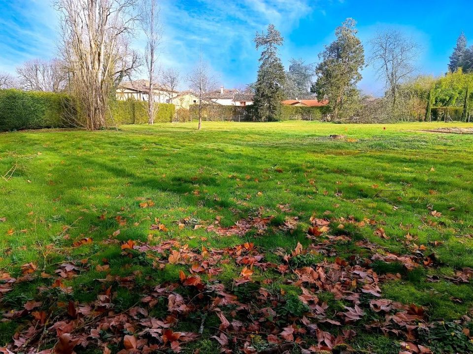 Helårsgrund i Saint-Lieux-lès-Lavaur, Tarn - foto 1