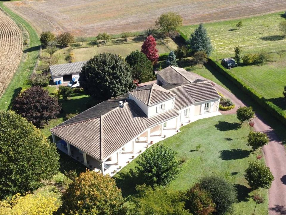 Villa a Becheresse, Charente - foto 1