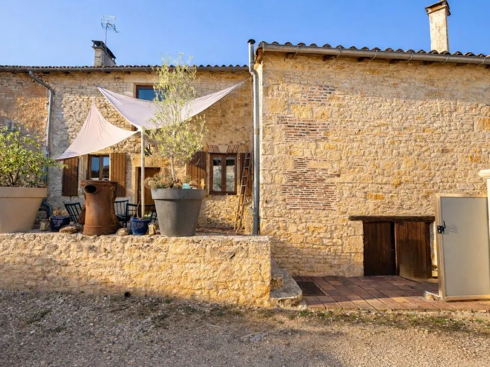 Villa i Ventouse, Charente - foto 1