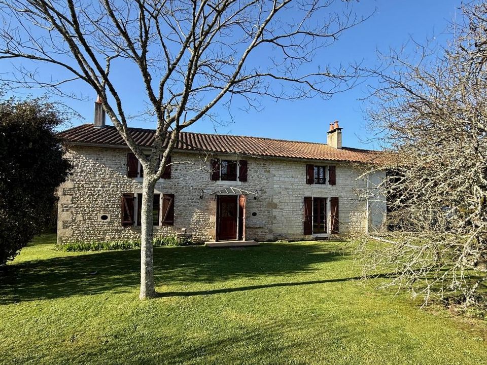 Villa i Clussais-la-Pommeraie, Deux-Sevres - bilde 2