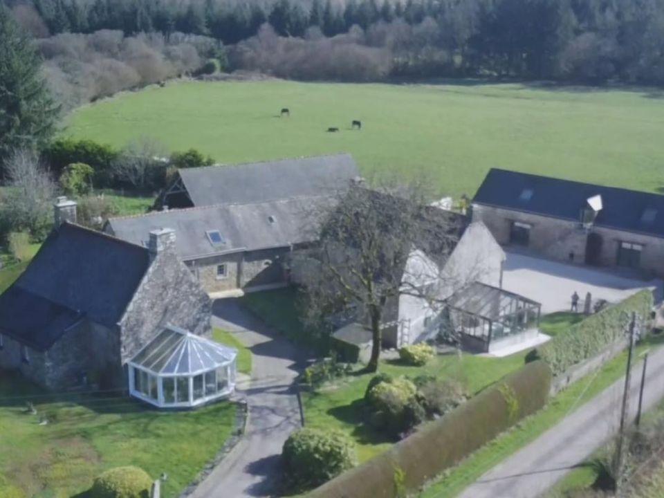 Gårdshus i Scaer, Finistere - bilde 1
