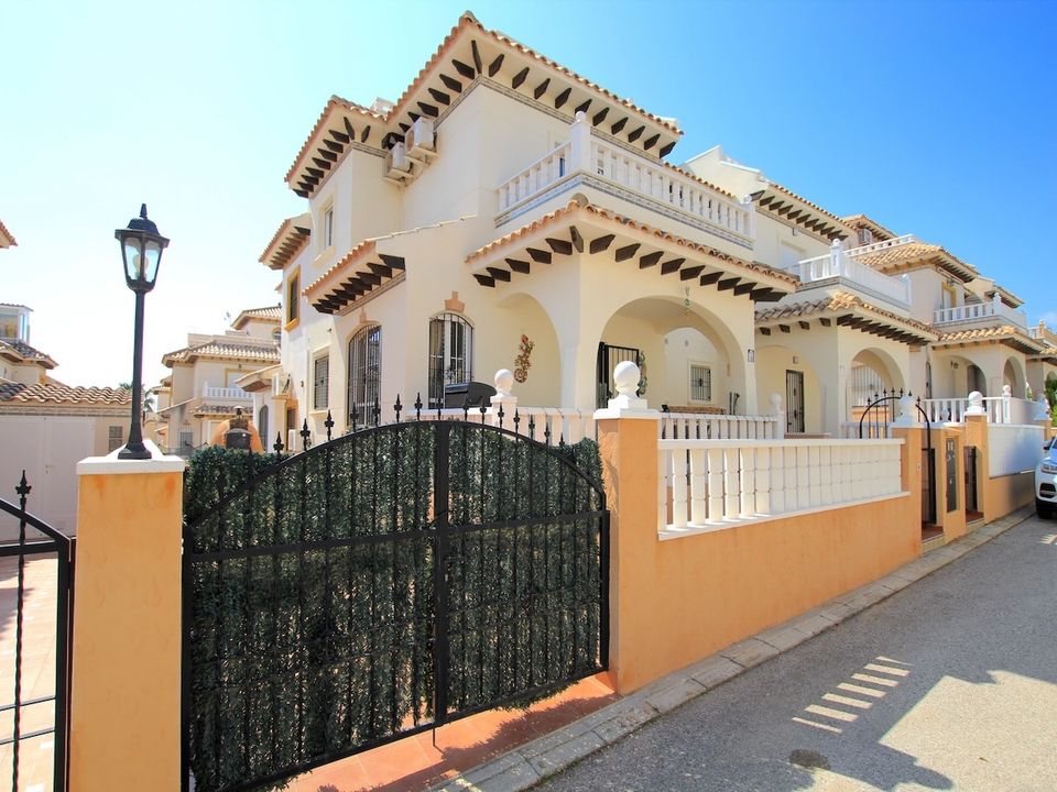 Byhus i Cabo Roig, Alicante - foto 1