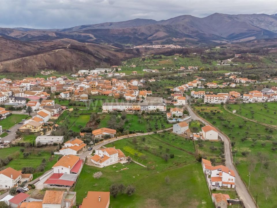 Helårsgrund i Covilha, Castelo Branco - foto 4