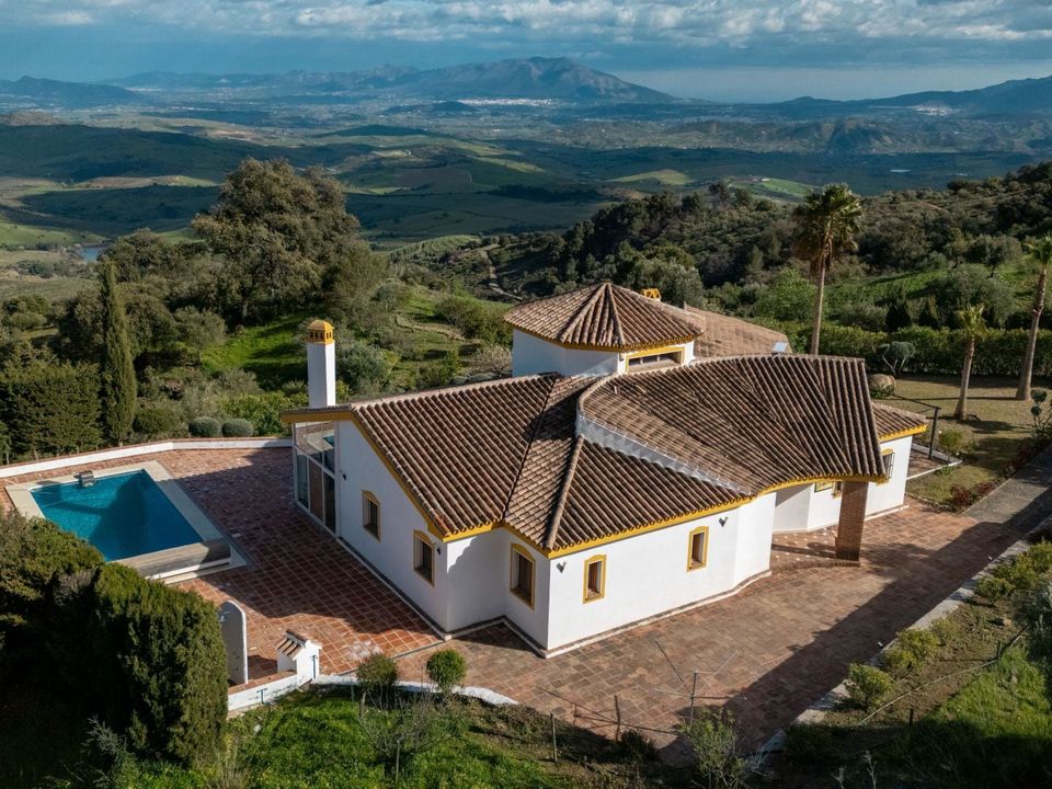 Finca i Casarabonela, Malaga - foto 1