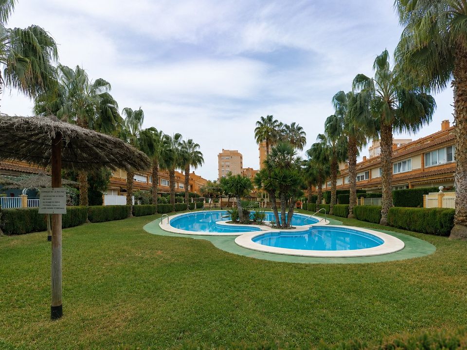 Byhus i Alicante, Alicante - foto 1