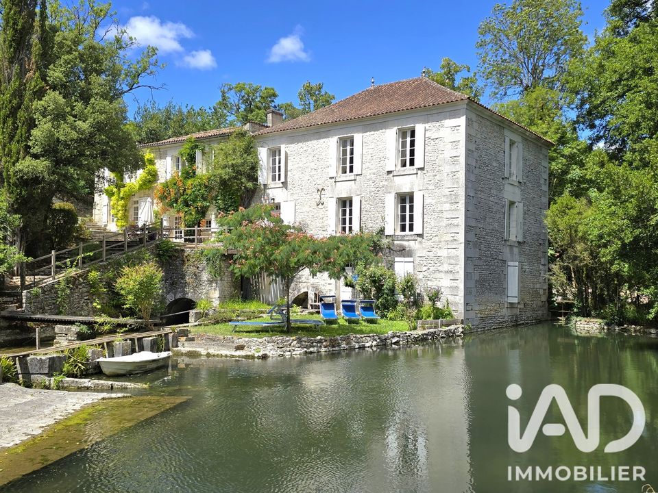 Villa a Gensac-la-Pallue, Charente - foto 1