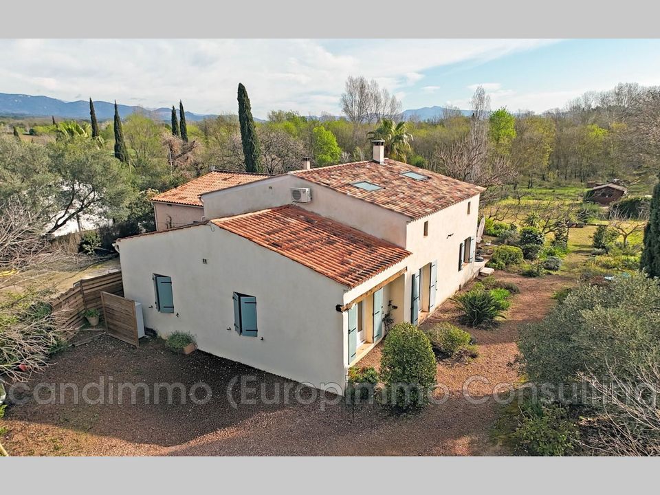 Villa i Roquebrune-sur-Argens, Var - foto 1