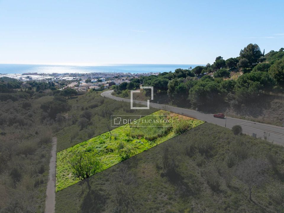 Helårsgrund i Premia De Dalt, Barcelona - foto 1
