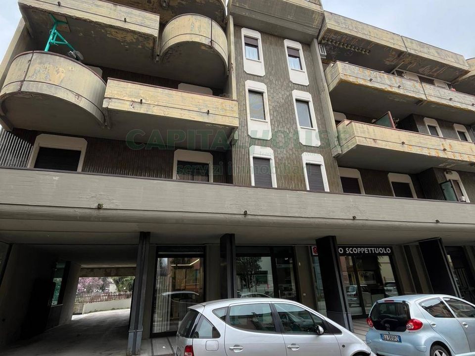Parkeringsplads i Avellino city, Avellino - foto 1