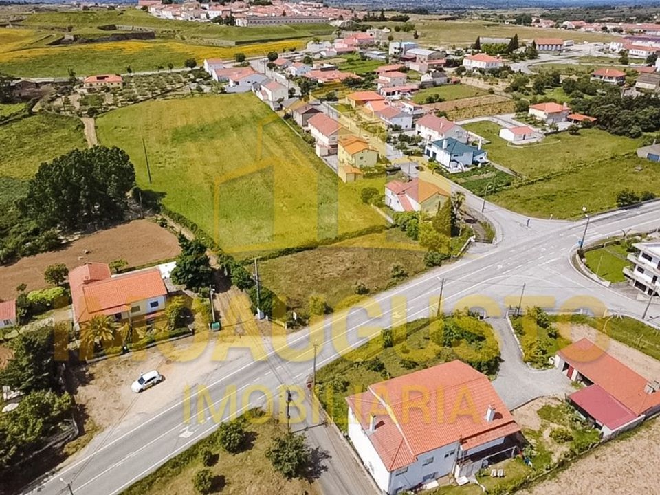 Helårsgrund i Almeida, Guarda - foto 2