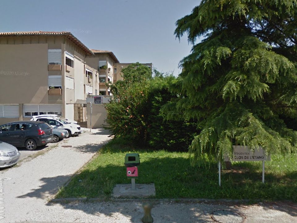 Erhvervsejendom i L'Isle-sur-la-Sorgue, Vaucluse - foto 1