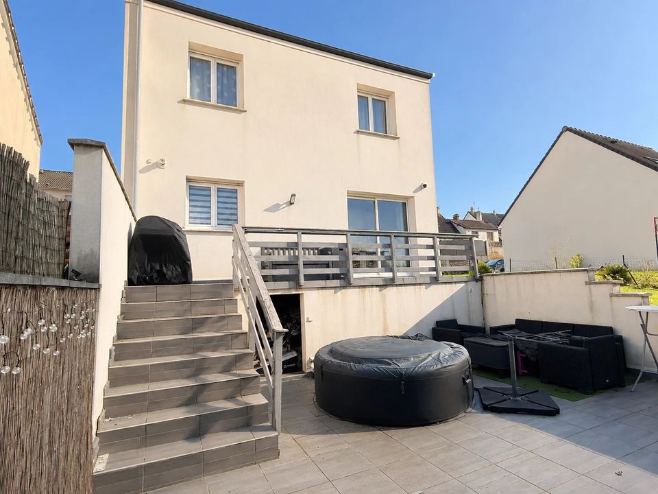 Villa a Breuillet, Essonne - foto 1