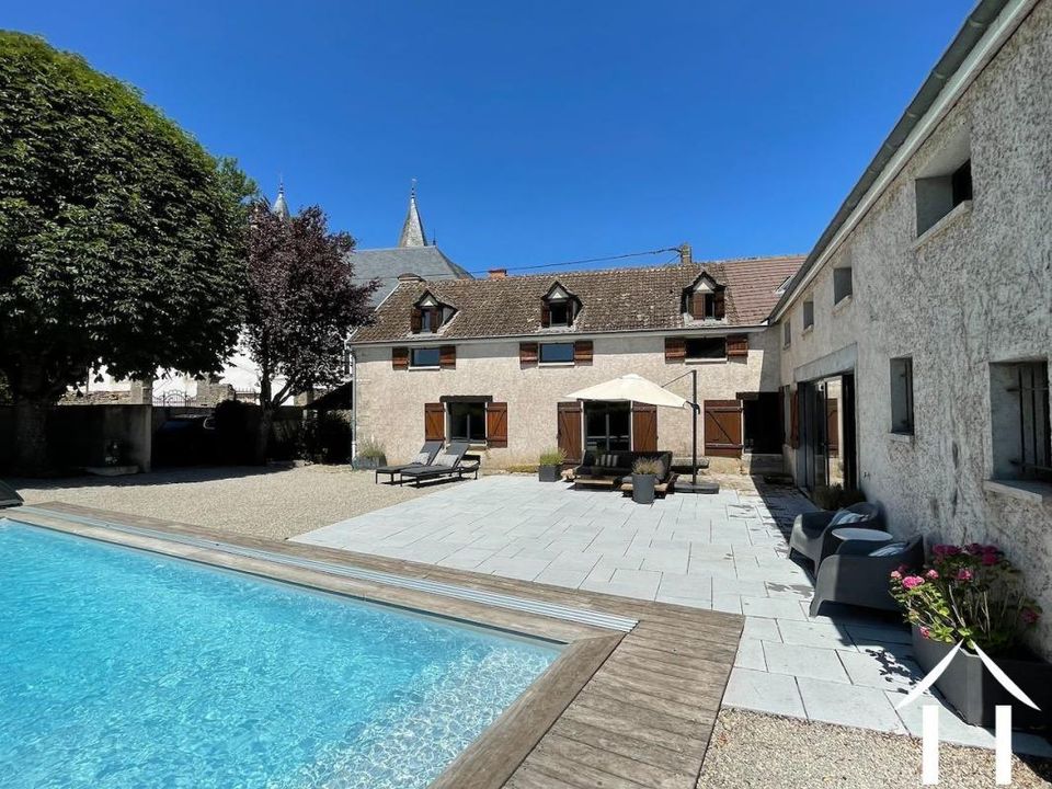 Villa i Auxey-Duresses, Cote-d'Or - foto 1