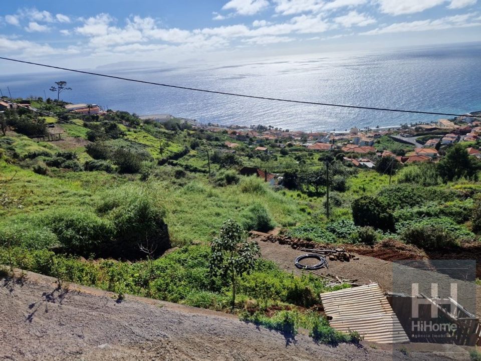 Helårsgrund i Santa Cruz, Madeira - foto 1