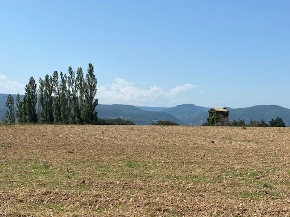 Helårsgrund i Montelimar, Drome - foto 3