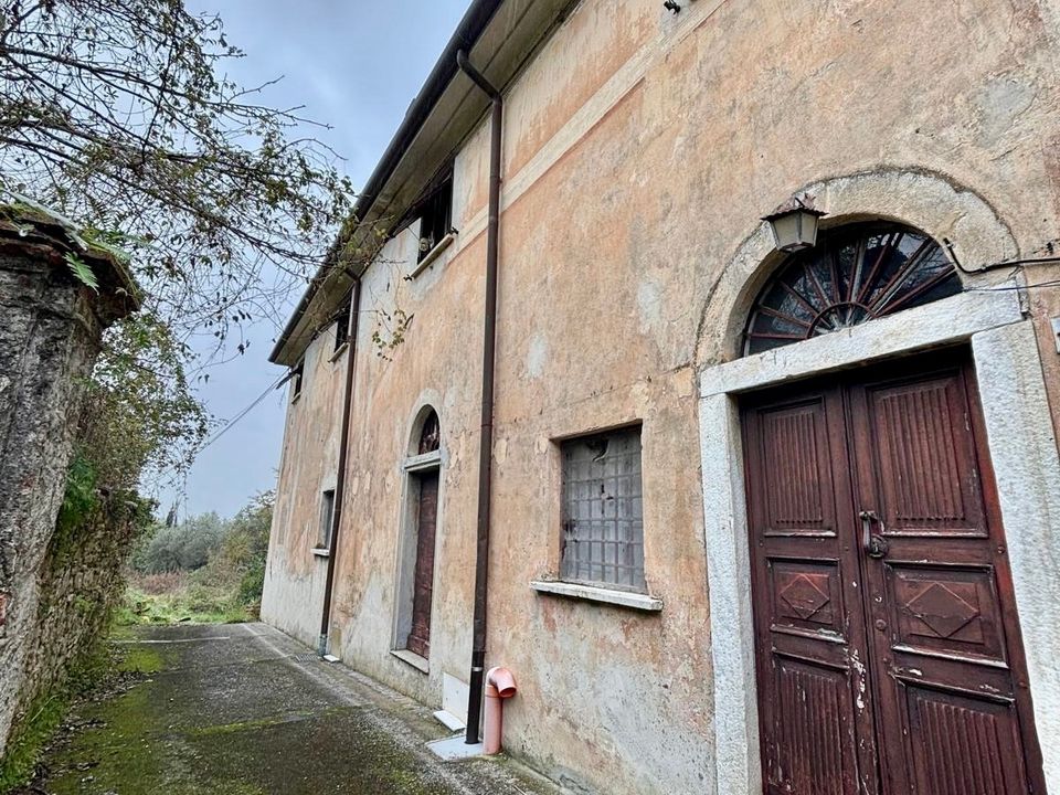 Villa i Castelnuovo Magra, La Spezia - foto 1