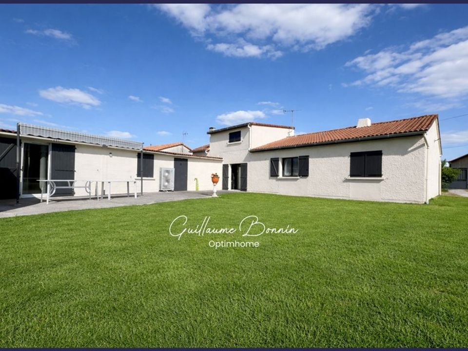 Villa i Marigny-Brizay, Vienne - foto 1